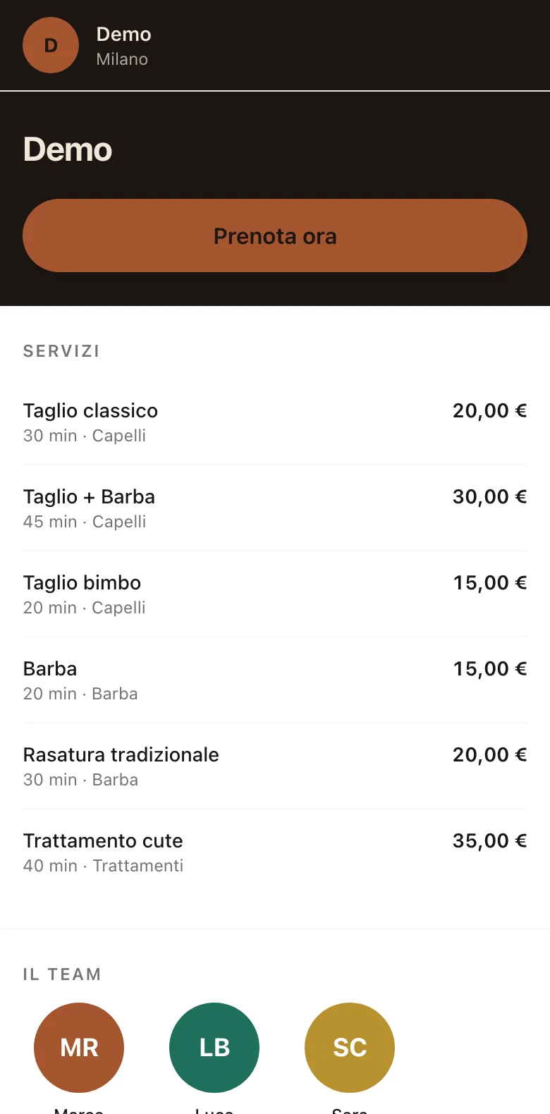 Vetrina della barberia Demo vista dal telefono con pulsante Prenota ora, servizi con durata e prezzo e il team